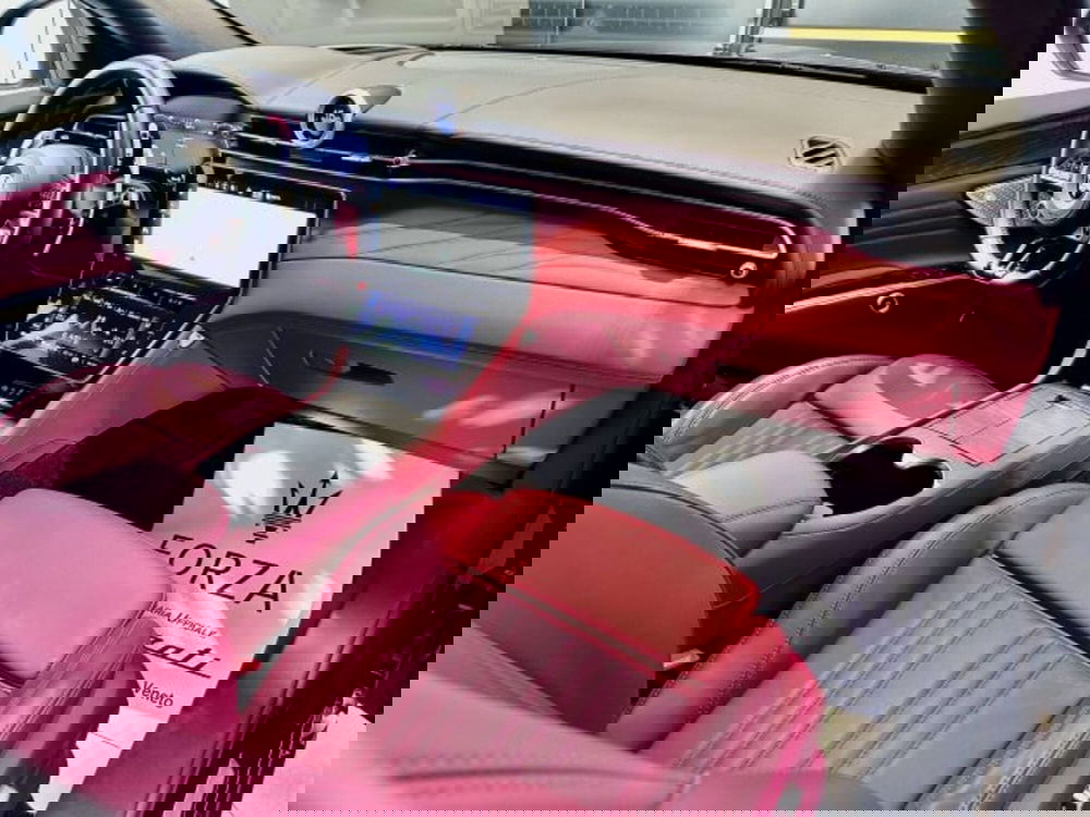 Maserati Grecale usata a Torino (12)