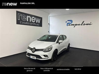 Renault Clio dCi 8V 75 CV Start&amp;Stop 5 porte Energy Intens del 2017 usata a Siena