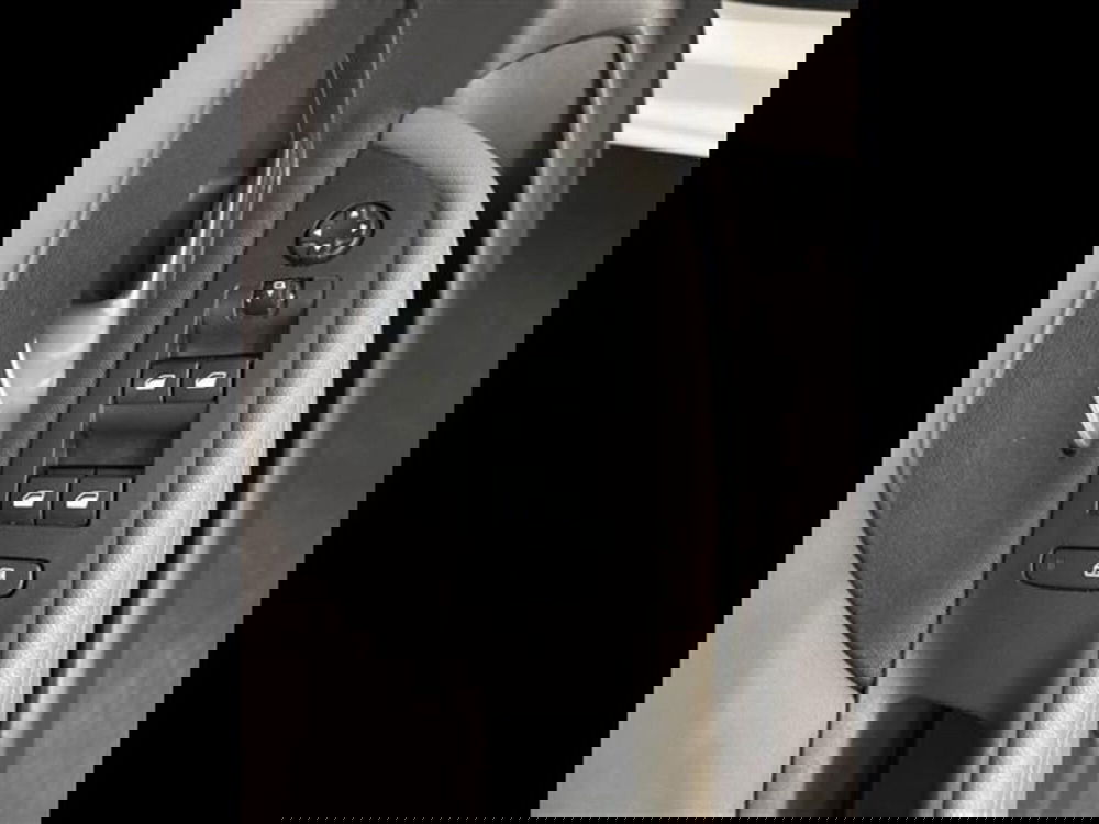 Opel Mokka usata a Siena (6)