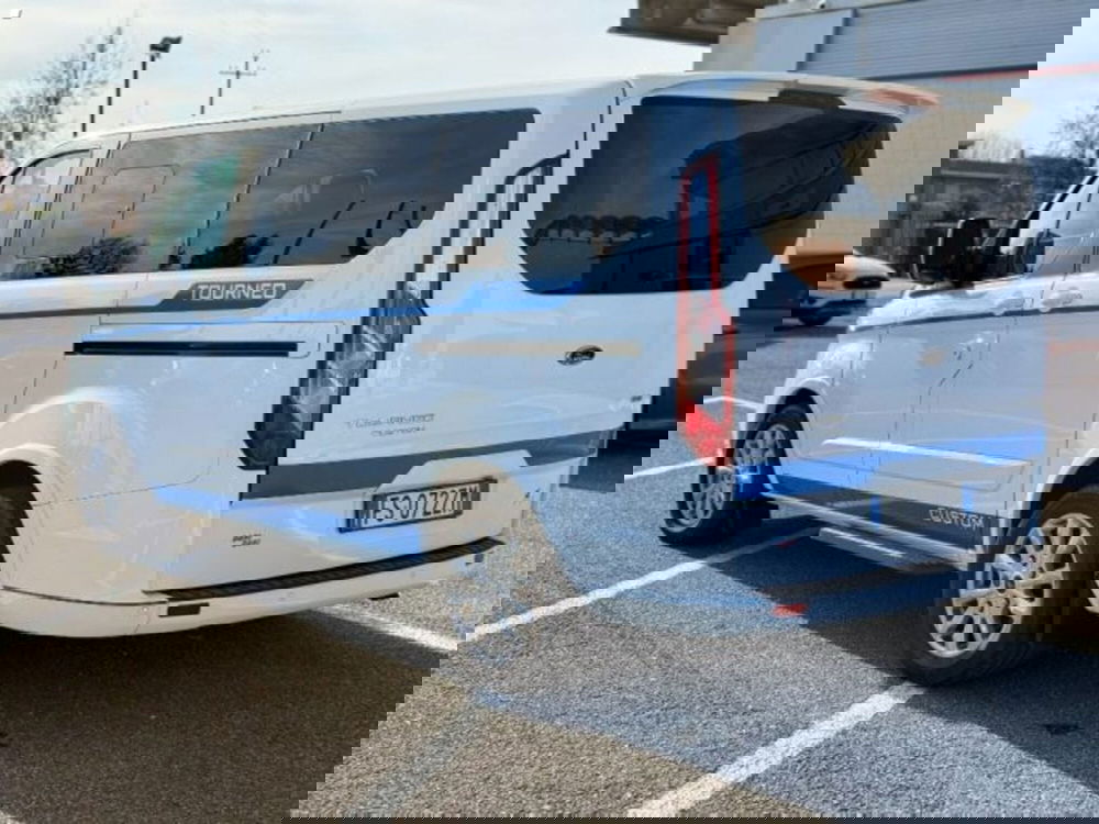 Ford Tourneo Custom usata a Lucca (3)