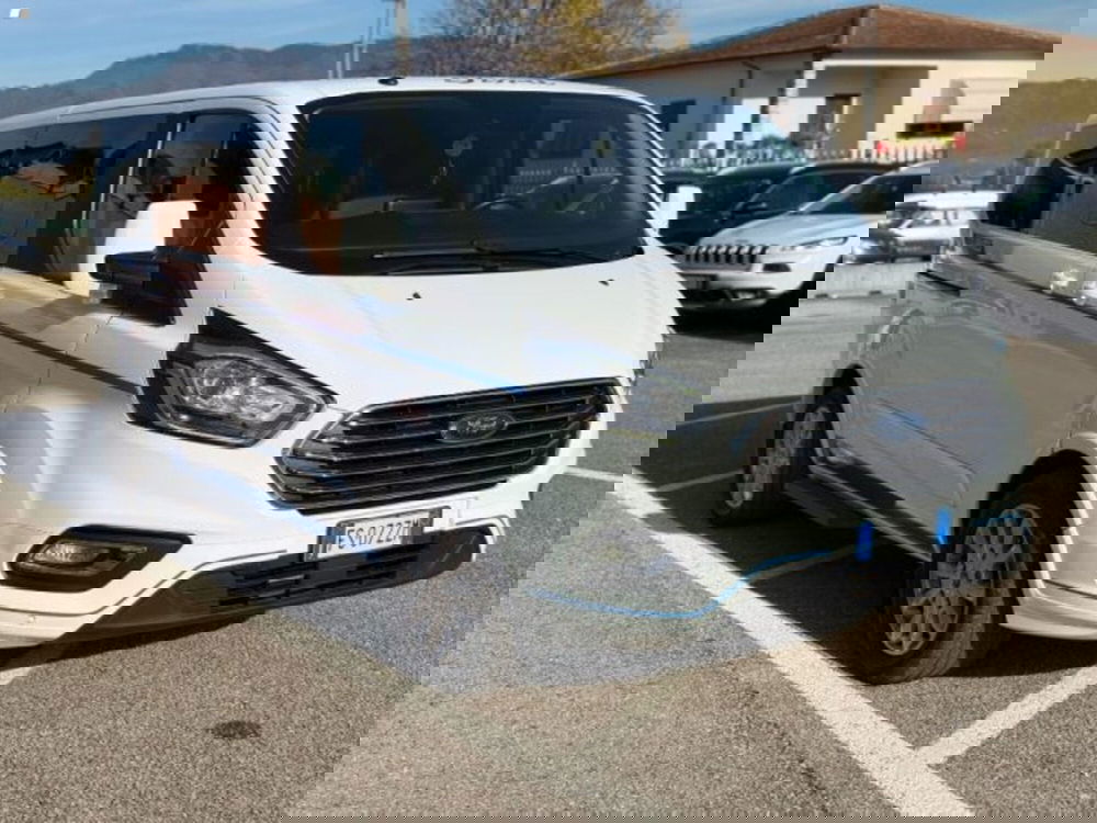 Ford Tourneo Custom usata a Lucca (6)