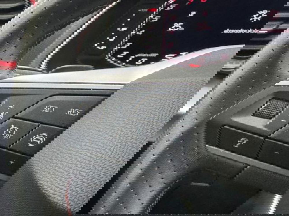 SEAT Arona usata a Como (11)