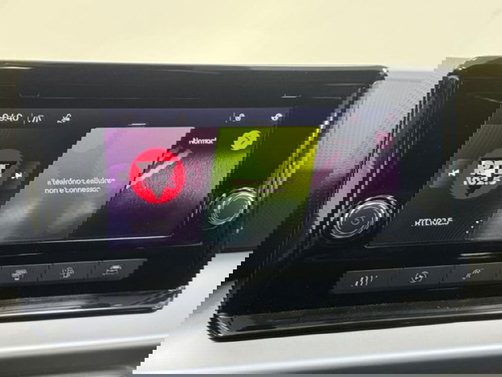 SEAT Arona usata a Como (14)