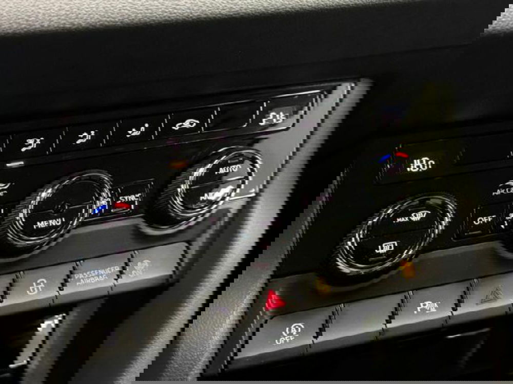 Skoda Karoq usata a Como (19)