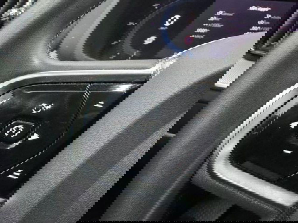 Volvo XC60 usata a Como (11)