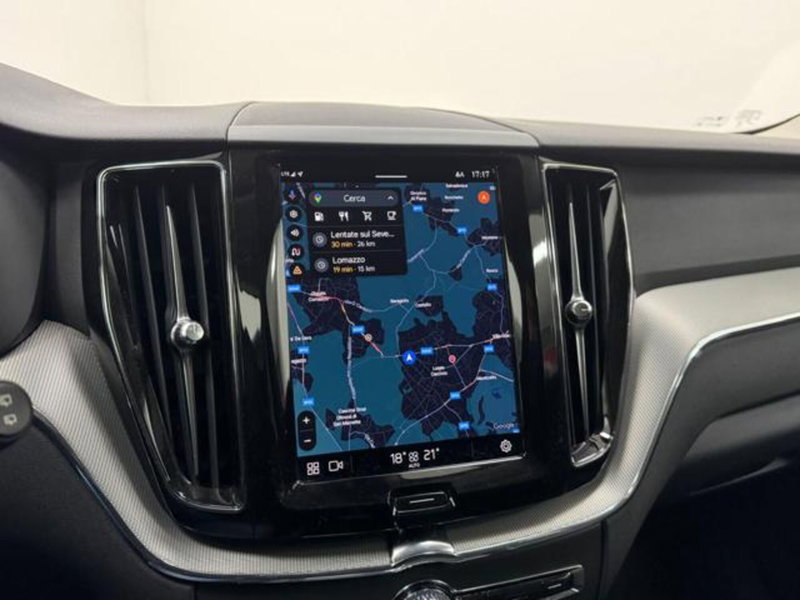 Volvo XC60 usata a Como (18)