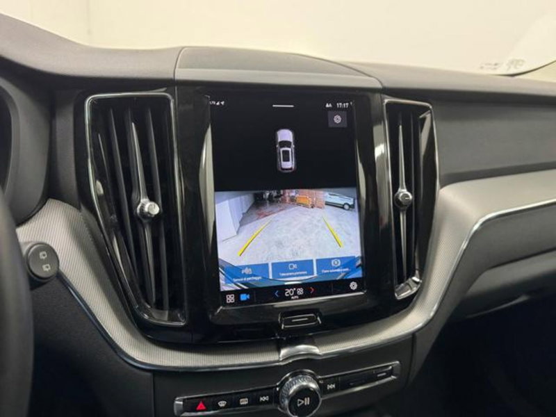 Volvo XC60 usata a Como (19)