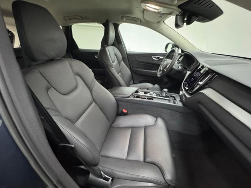 Volvo XC60 usata a Como (3)