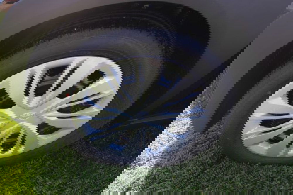 Toyota Aygo X nuova a Roma (15)