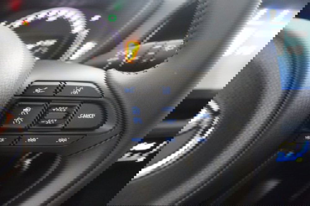 Toyota Aygo X nuova a Roma (17)