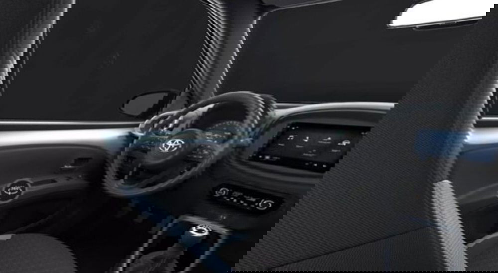 Toyota Aygo X nuova a Roma (7)