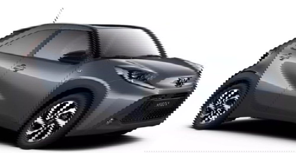 Toyota Aygo X nuova a Roma (4)