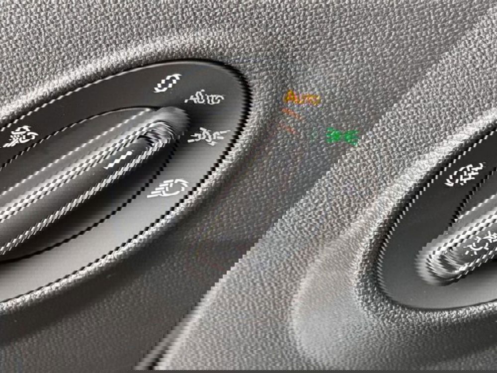 Volkswagen T-Roc nuova a Vicenza (14)