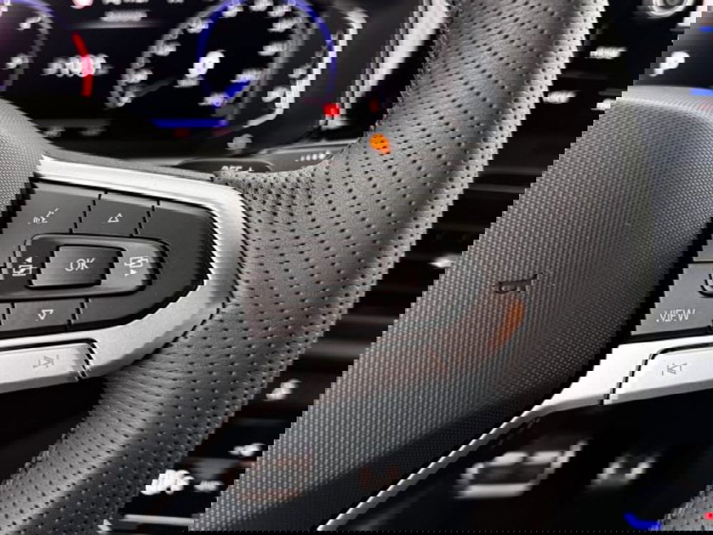 Volkswagen T-Roc nuova a Vicenza (20)