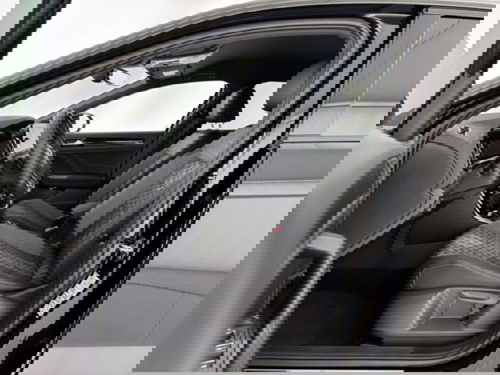 Volkswagen T-Roc nuova a Vicenza (8)