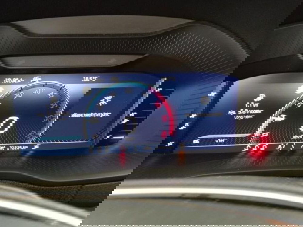 Skoda Karoq usata a Catania (9)