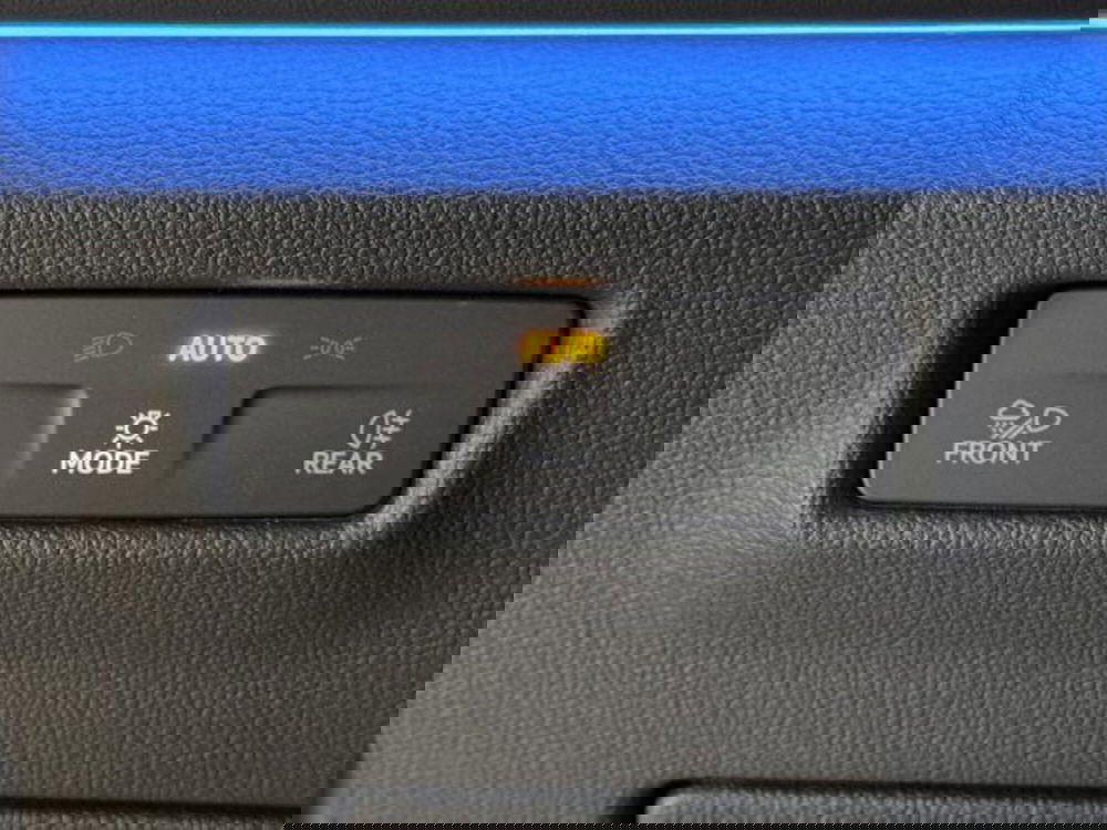 Volkswagen Tiguan nuova a Vicenza (14)