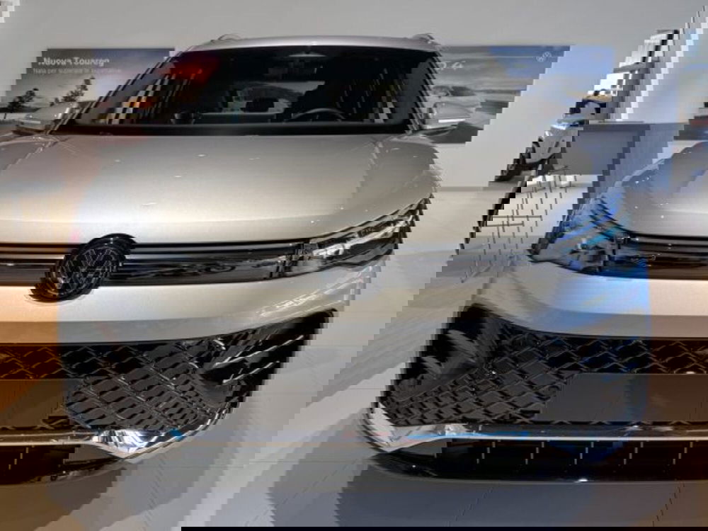 Volkswagen Tiguan nuova a Vicenza (2)