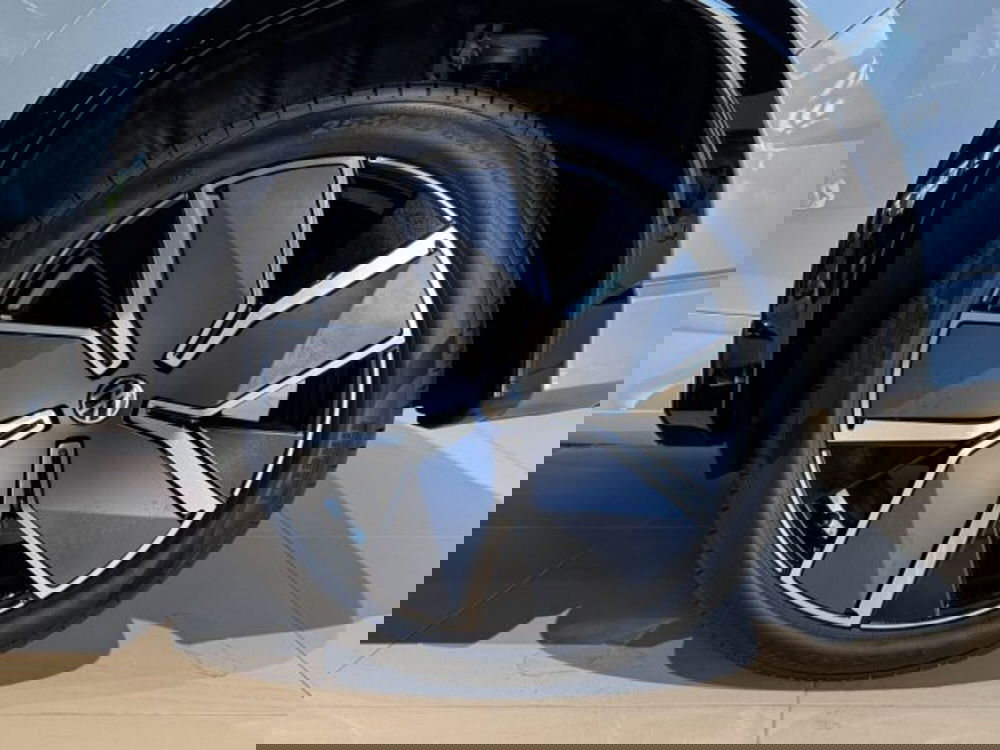 Volkswagen Tiguan nuova a Vicenza (6)