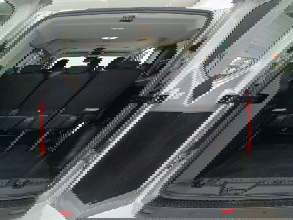 Ford Transit Custom Furgone usata a Catania (12)