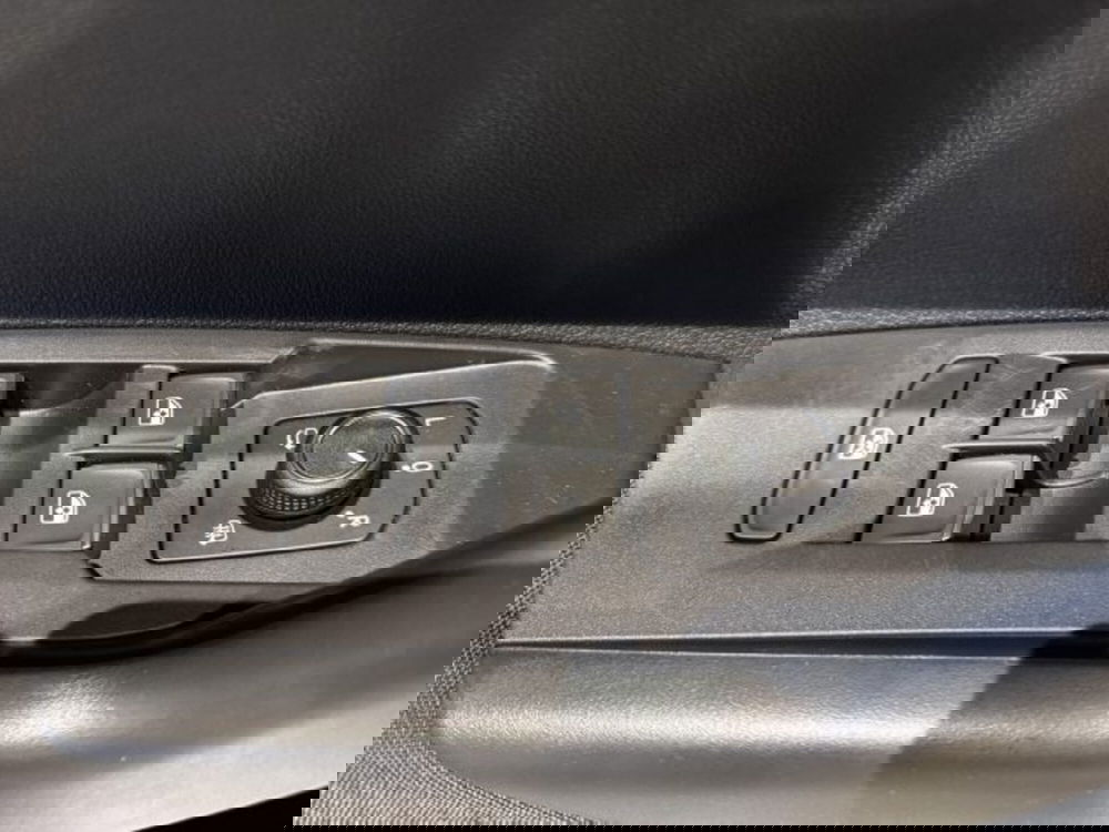 Volkswagen Taigo nuova a Vicenza (12)