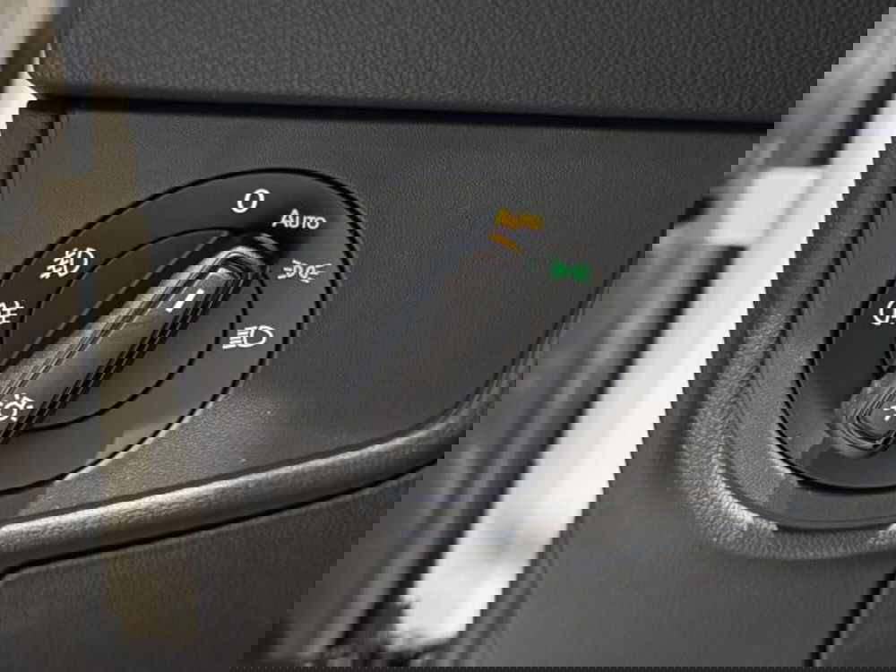 Volkswagen Taigo nuova a Vicenza (13)