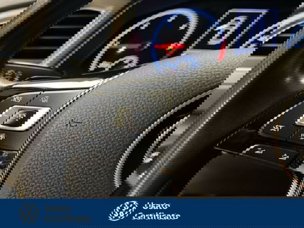 Volkswagen T-Roc usata a Vicenza (12)