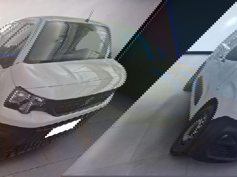 Peugeot Partner Furgone usata a Torino (3)