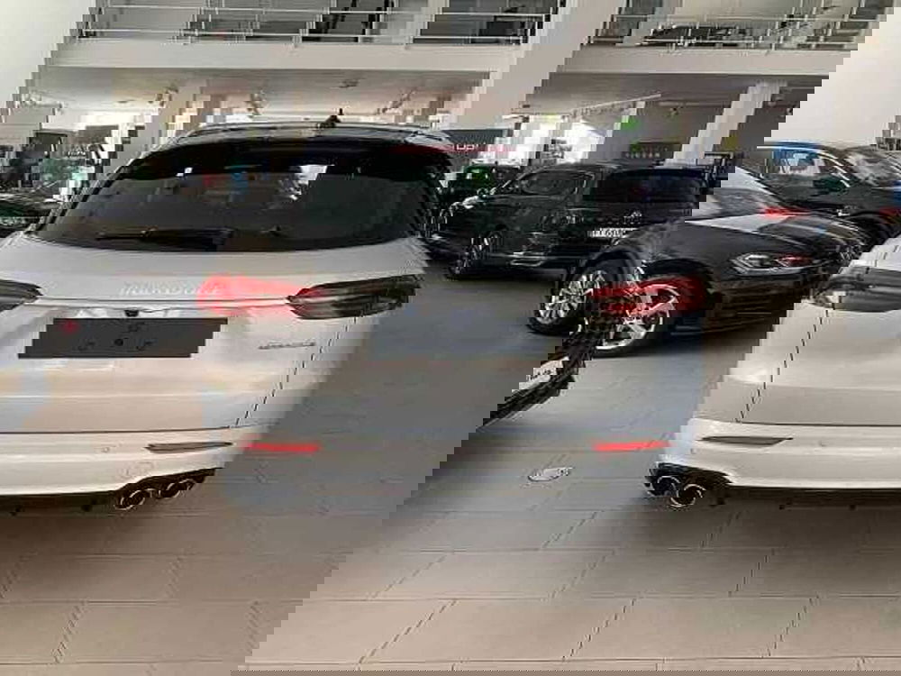 Maserati Grecale usata a Napoli (7)