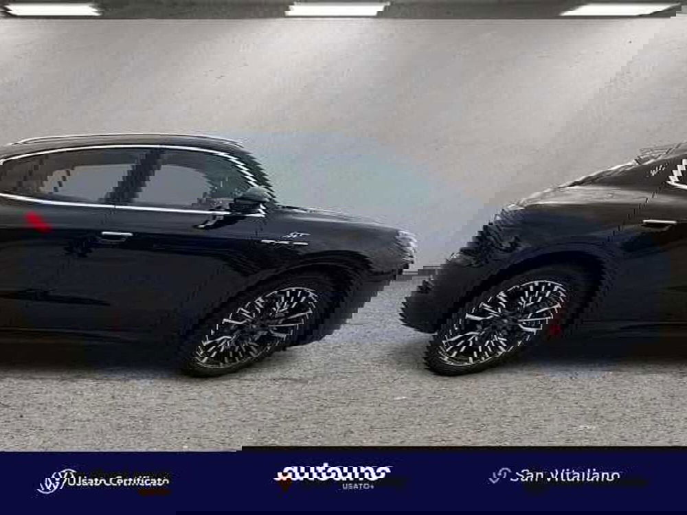 Maserati Grecale usata a Napoli (6)