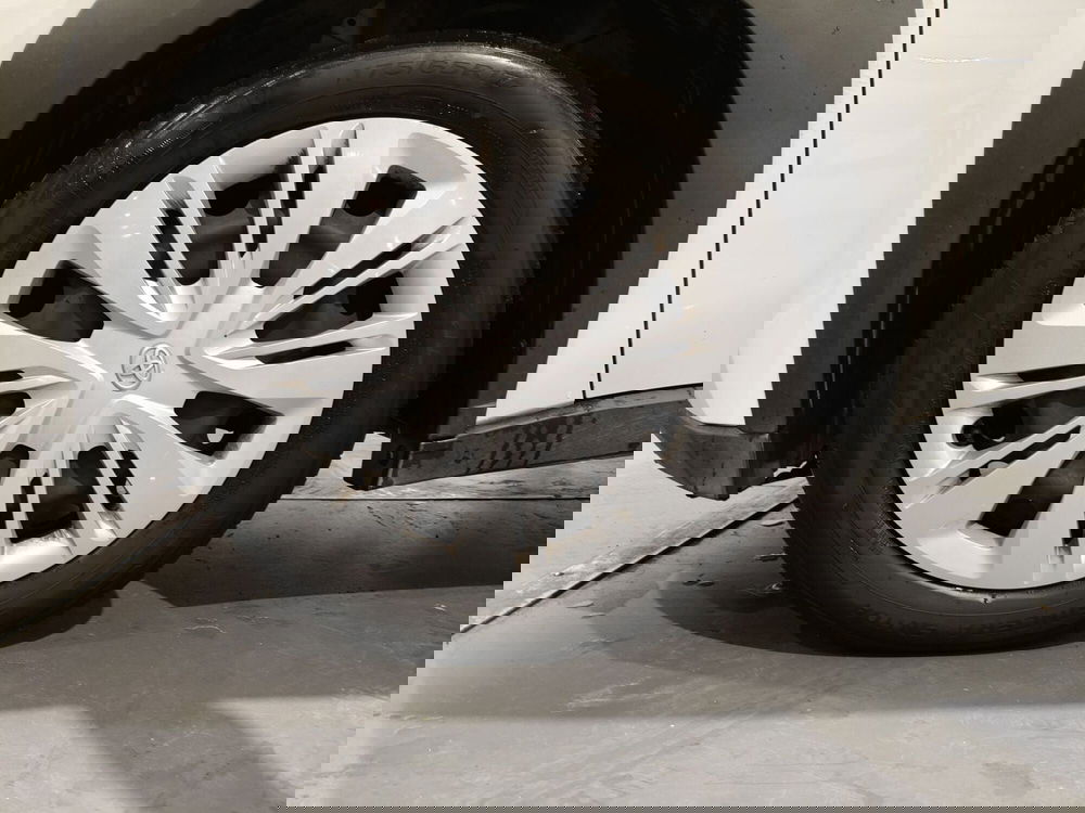 Toyota Aygo X usata a Roma (17)