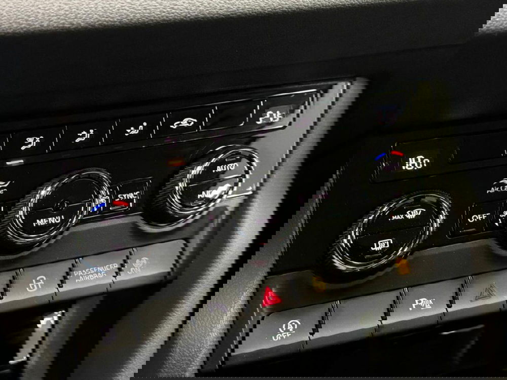 Skoda Karoq usata a Como (19)