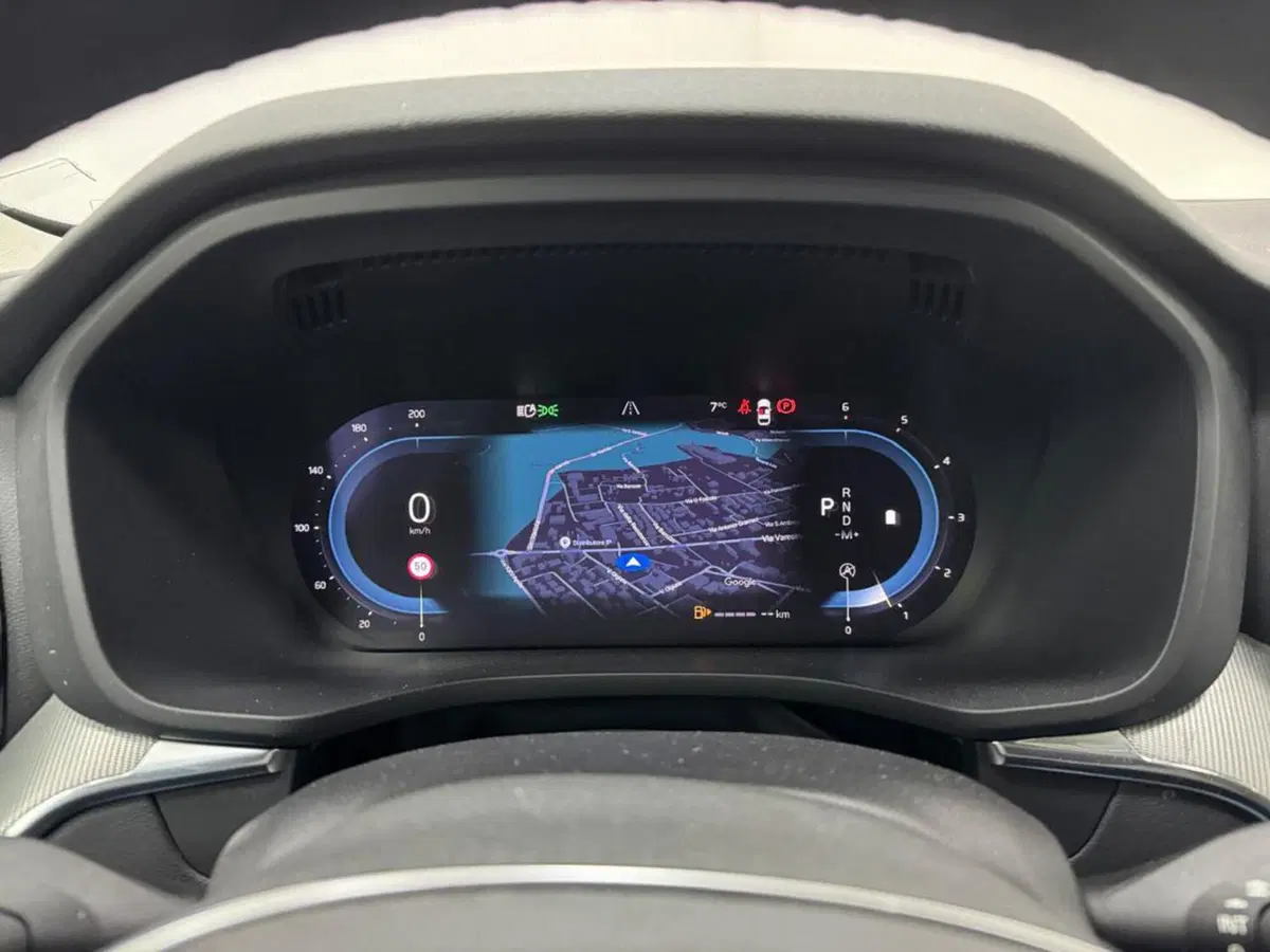 Volvo XC60 usata a Como (13)