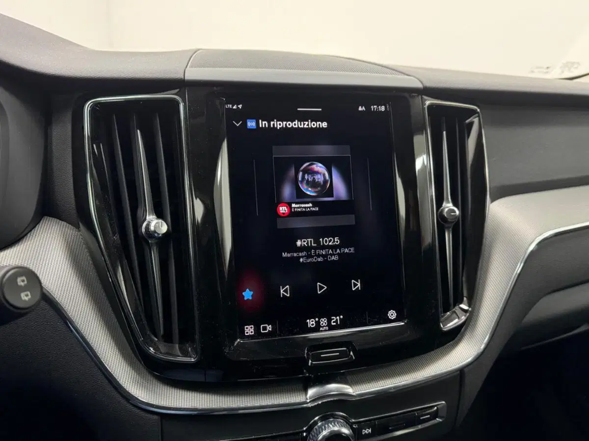 Volvo XC60 usata a Como (14)