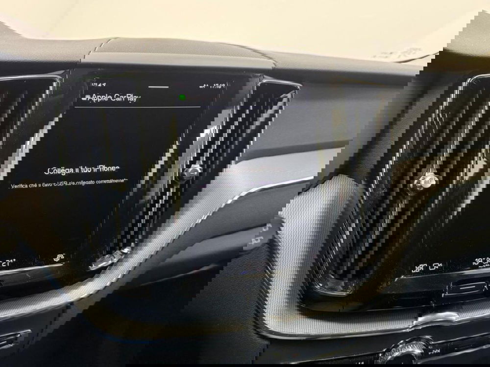 Volvo XC60 usata a Como (15)