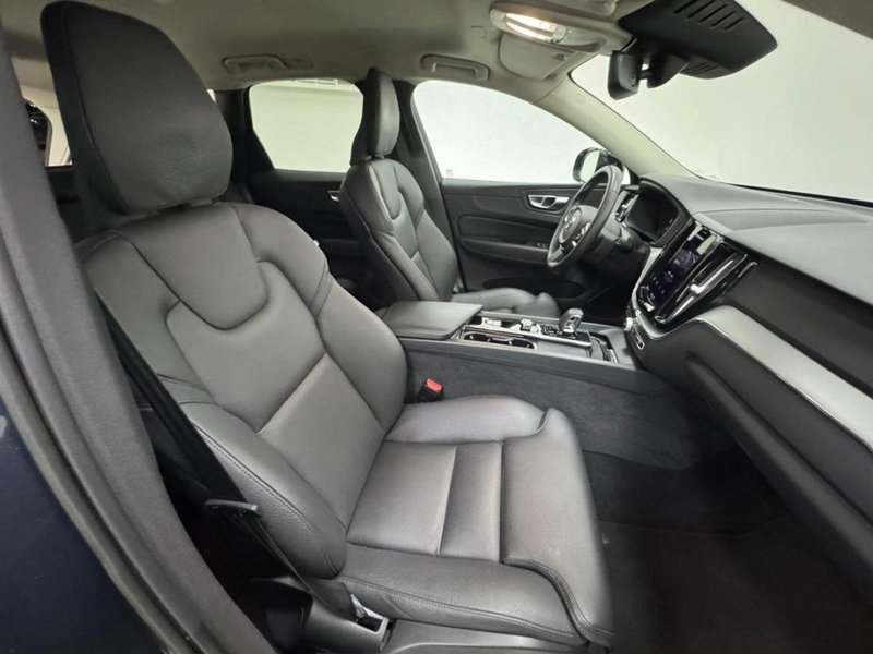 Volvo XC60 usata a Como (3)