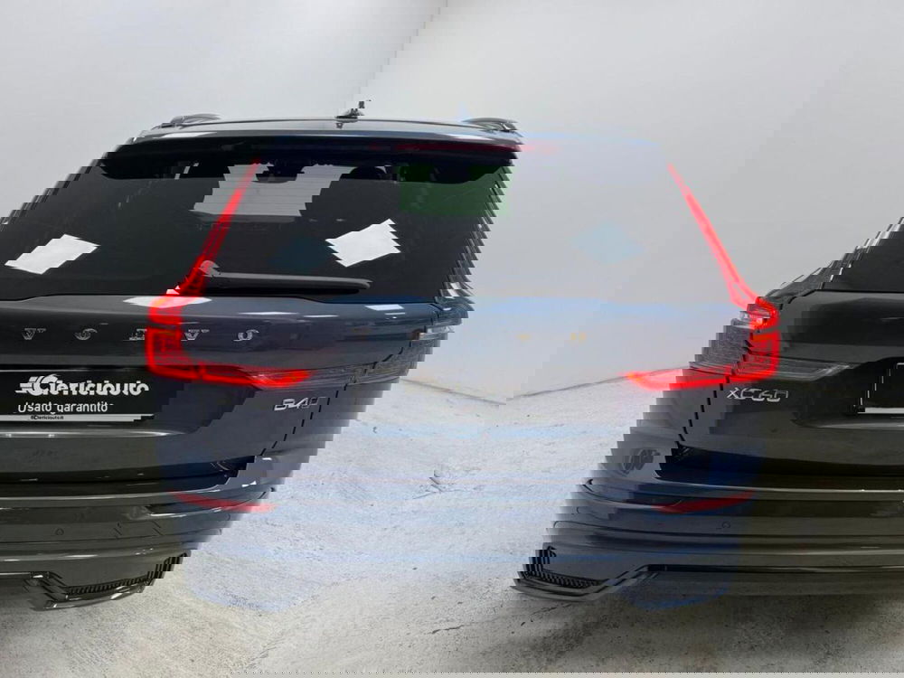 Volvo XC60 usata a Como (7)