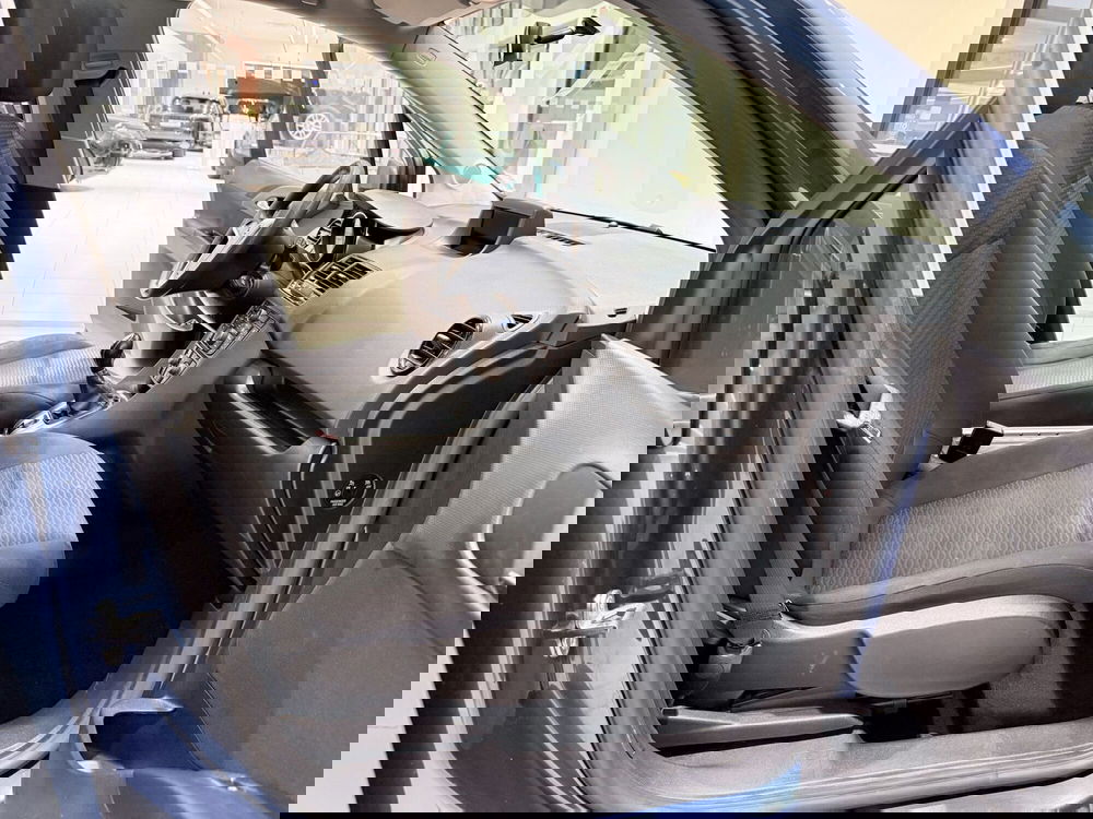 Opel Meriva usata a Latina (11)