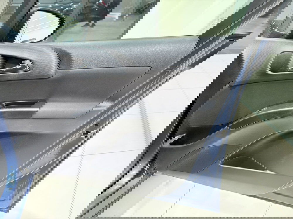 Opel Meriva usata a Latina (15)