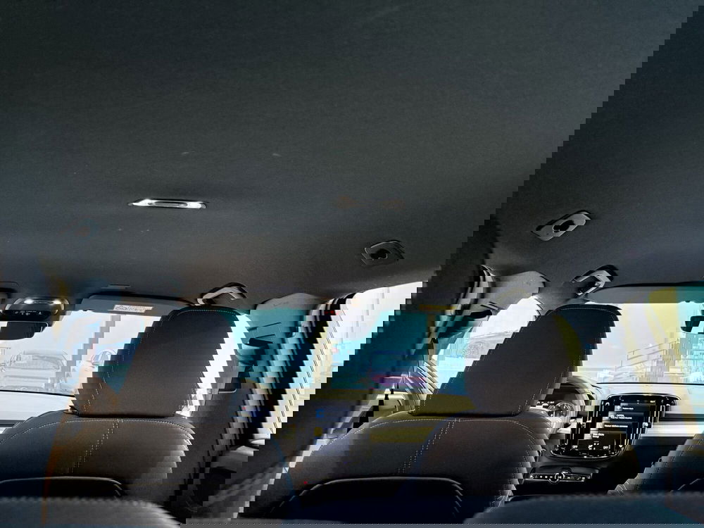 Volvo XC40 usata a Latina (10)
