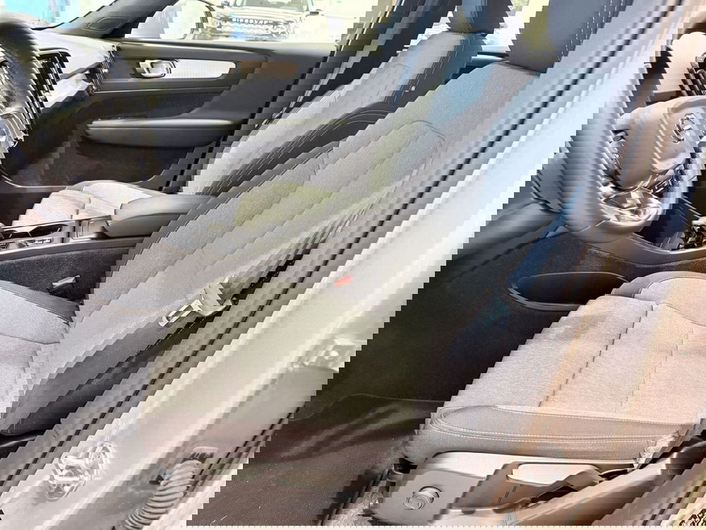 Volvo XC40 usata a Latina (12)