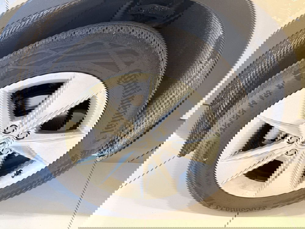 Volvo XC40 usata a Latina (16)