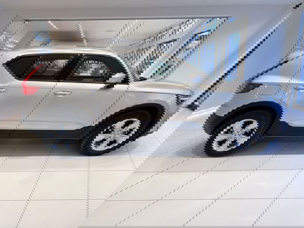 Volvo XC40 usata a Latina (3)