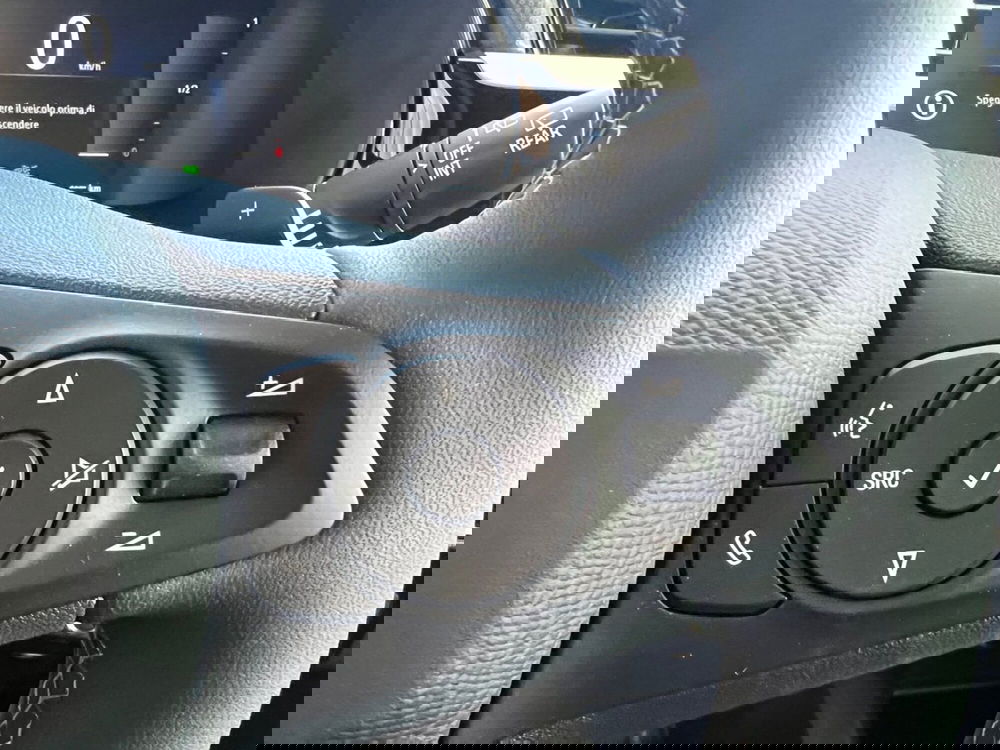 Opel Corsa nuova a Bari (20)