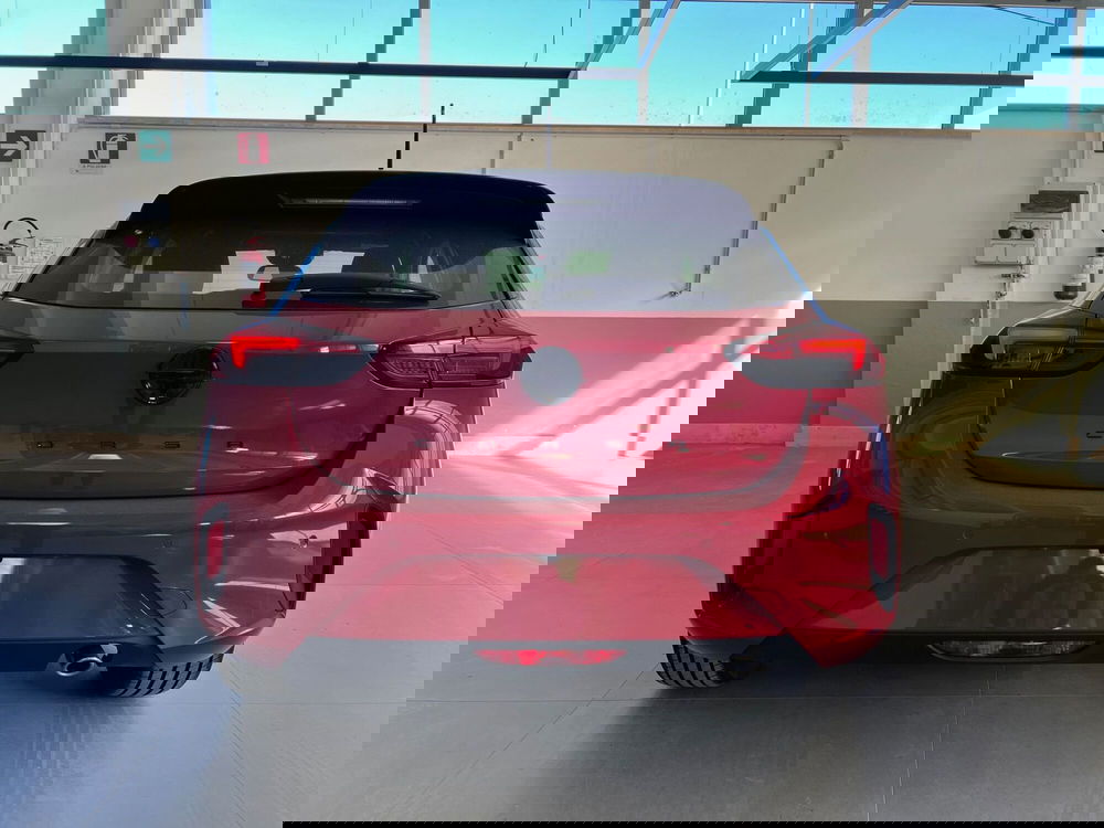 Opel Corsa nuova a Bari (7)