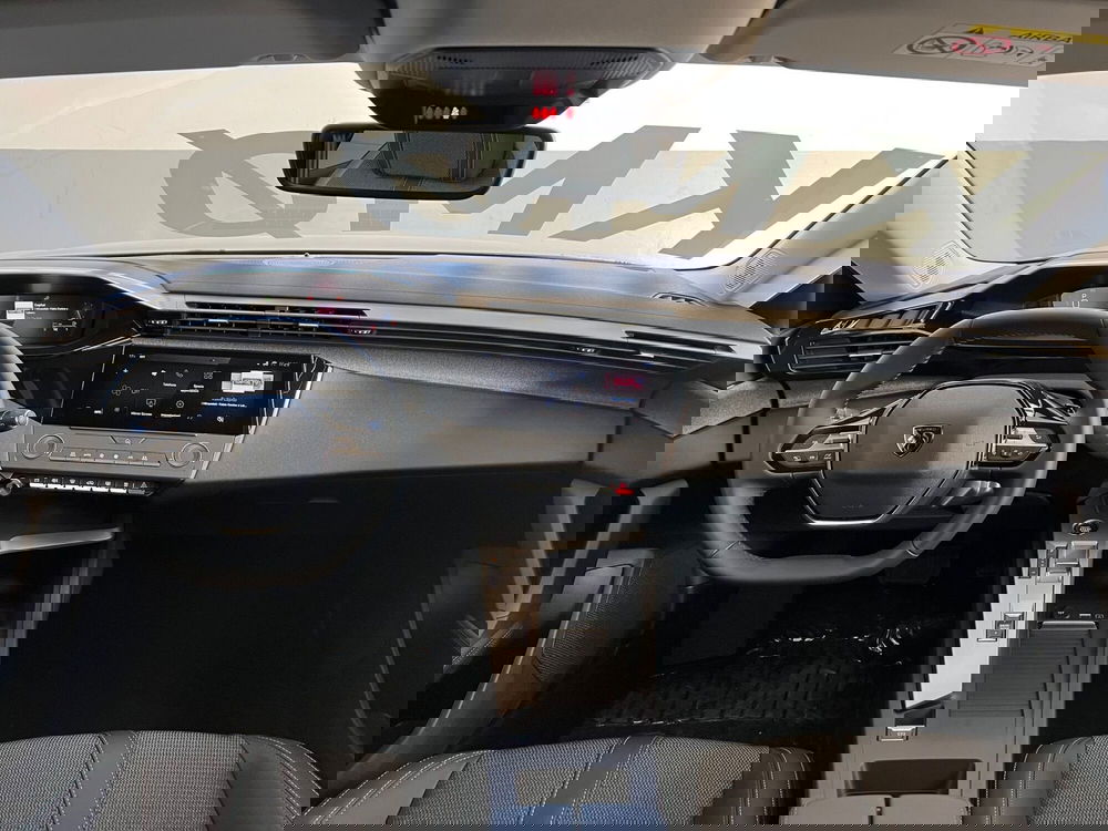 Peugeot 308 nuova a Bari (18)