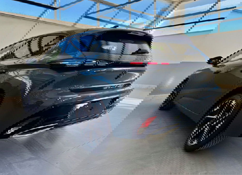 Peugeot 308 nuova a Bari (6)