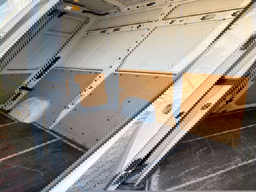 Nissan NV400 Furgone usata a Siena (20)