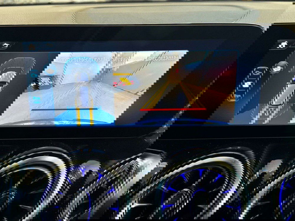 Mercedes-Benz GLB nuova a Rimini (19)