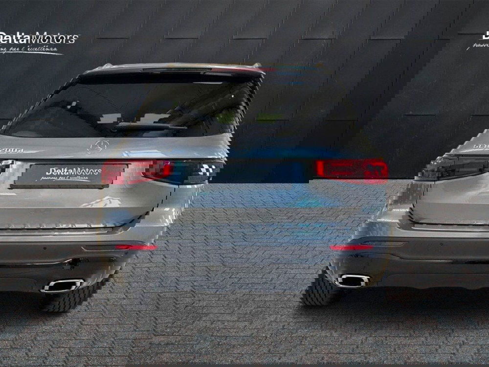 Mercedes-Benz GLB nuova a Rimini (4)